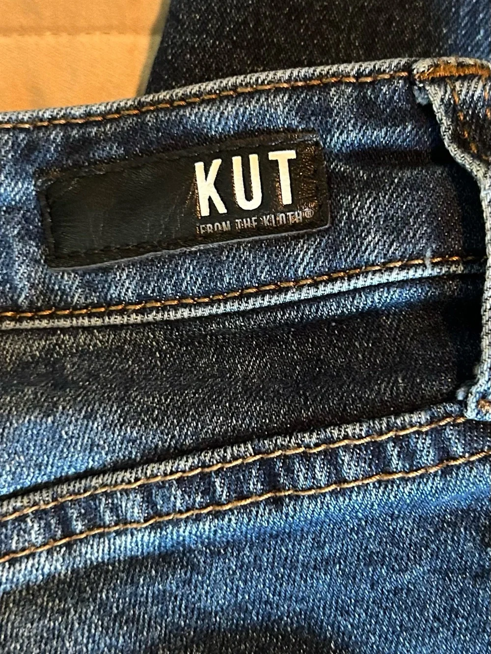 Kut from the Kluth Classic Women's Dark Blue Jeans - Picture 6 of 11